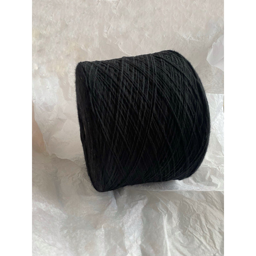 New Mill Pluff 78% мериносовая шерсть superfine, 22% полиамид, 100г 470м, Черный