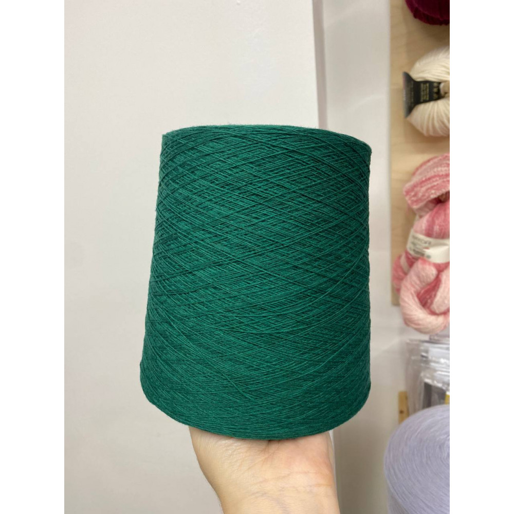 New Mill VELOX 40% мериносовая шерсть, 10% кашемир, 25% полиамид, 25% вискоза, 100г 1450м, цвет Изумрудный зеленый